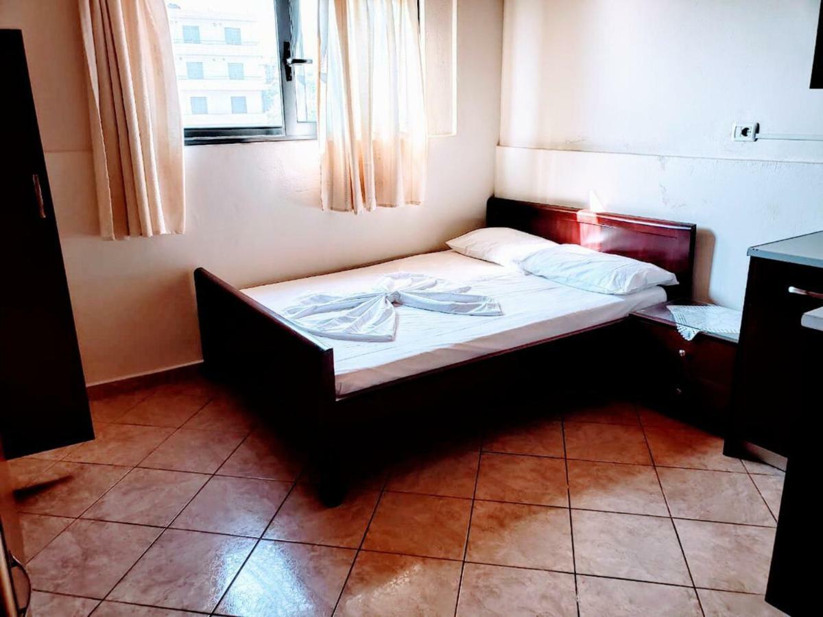 The First Hotel Saranda Eksteriør bilde